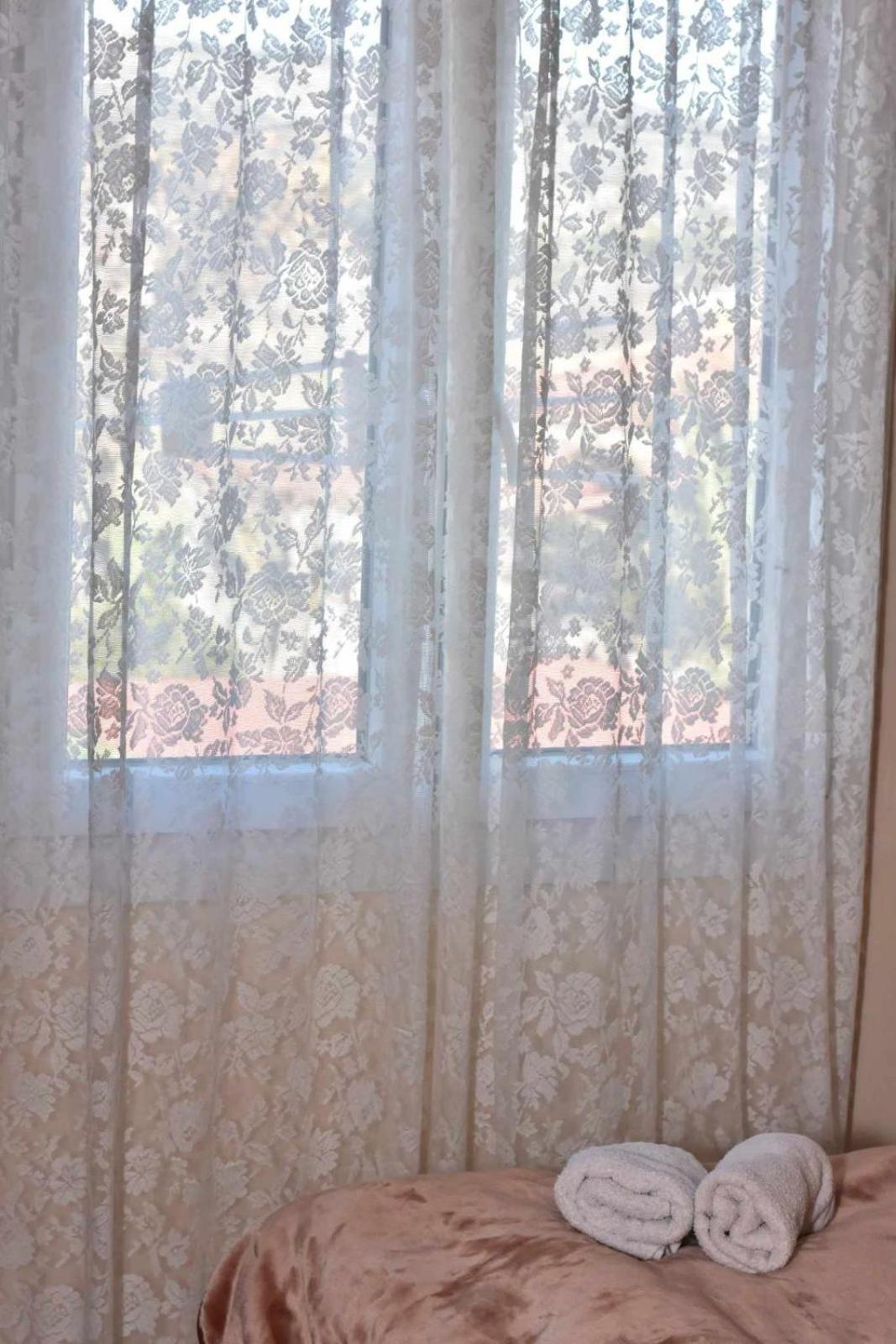 Μοντέρνα Εξοχική Κατοικία Στην Κωμη Komi  Екстер'єр фото